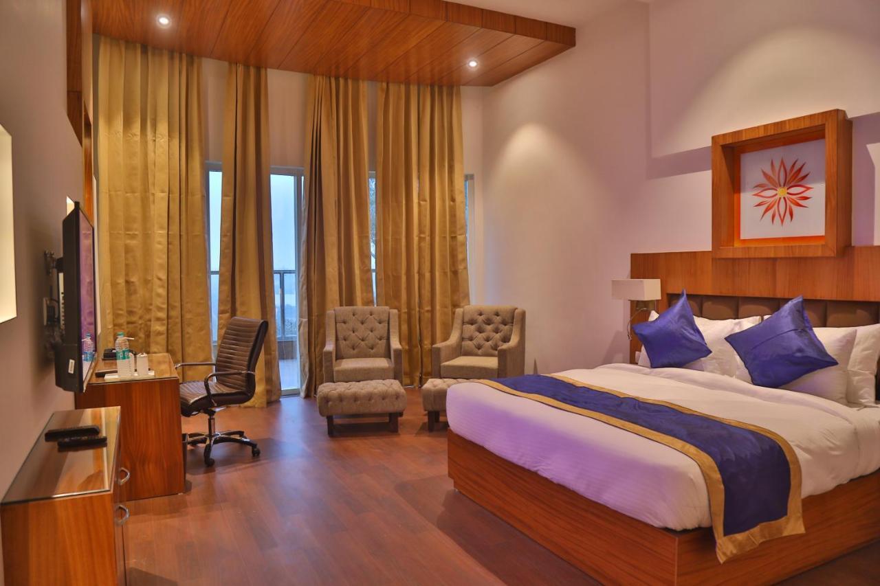 Отель Aveo By Amatra, Gateway To Corbett Kashipur Экстерьер фото